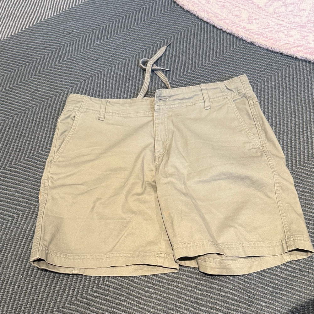tentree Women's green Cargo Shorts